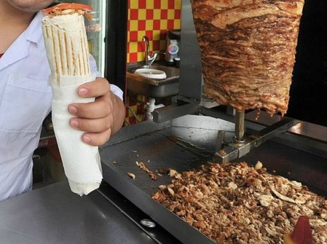 Одеське управління торгівлі спростовує чутки про незаконні перевірки ларьків з фастфудом (офіційно)