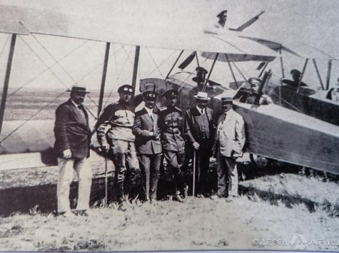 Гортаємо сторінки минулого разом: Одеський зліт над хвилями